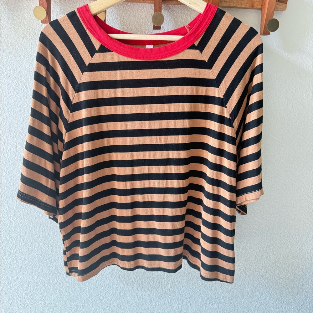 Oversized cropped baggy tee